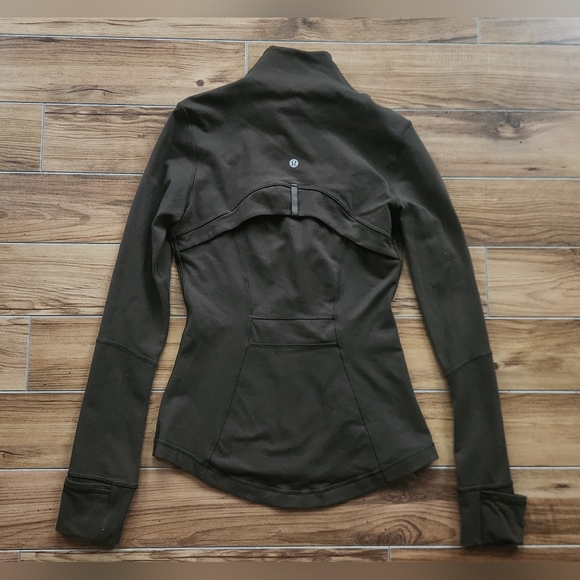 Lululemon Define Jacket - Picture 4 of 9